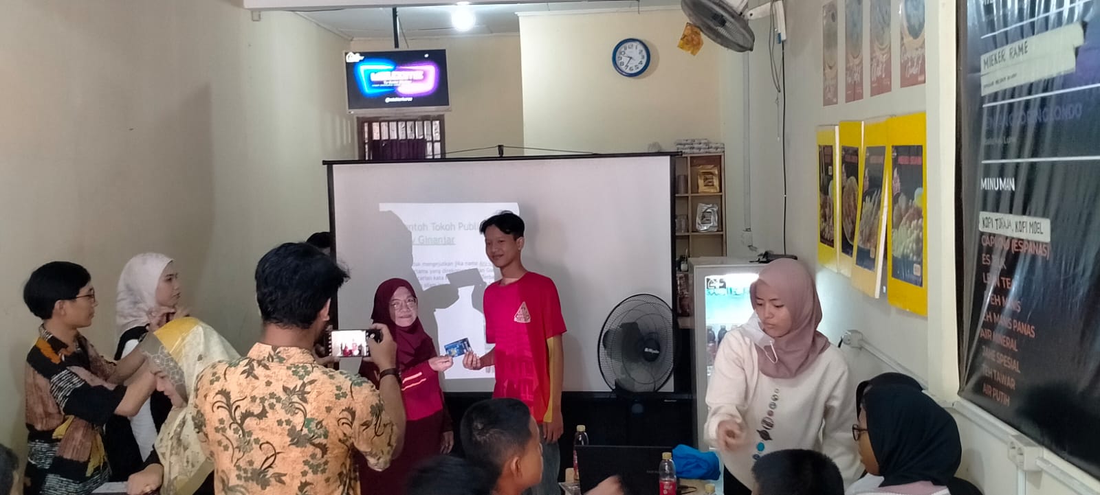 Pengabdian Masyarakat: Pelatihan Manajemen Agribisnis untuk Kelompok Wanita Tani Sumur Mangga di Kota Tangerang