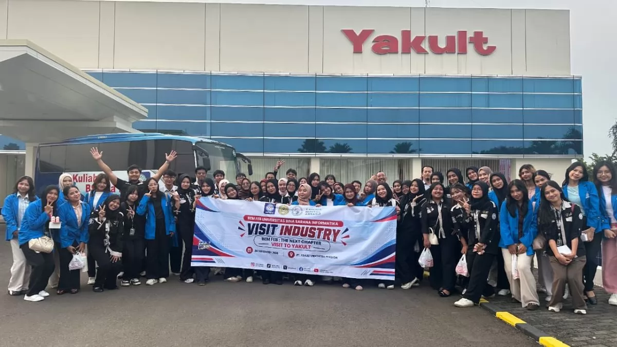 BELAJAR LANGSUNG DARI INDUSTRI: BEM FEB UBSI BUKA BABAK BARU LEWAT KUNJUNGAN KE  PT YAKULT INDONESIA PERSADA