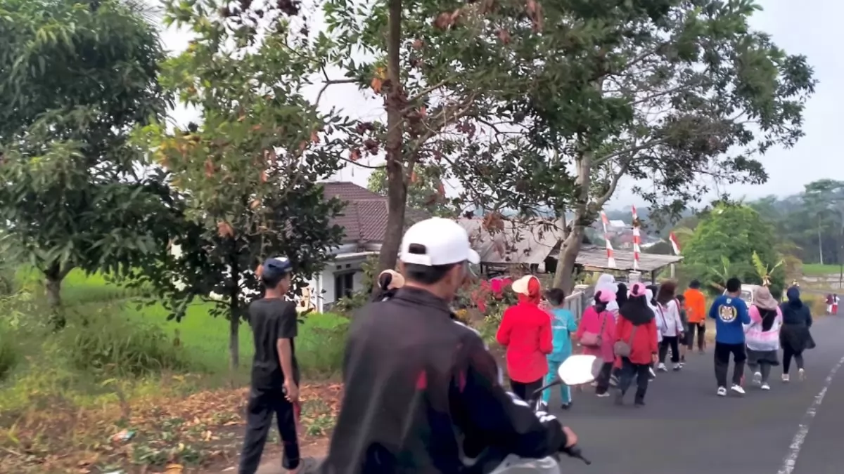Jalan Sehat Citepus Meriahkan HUT RI dengan berbagai Doorprize