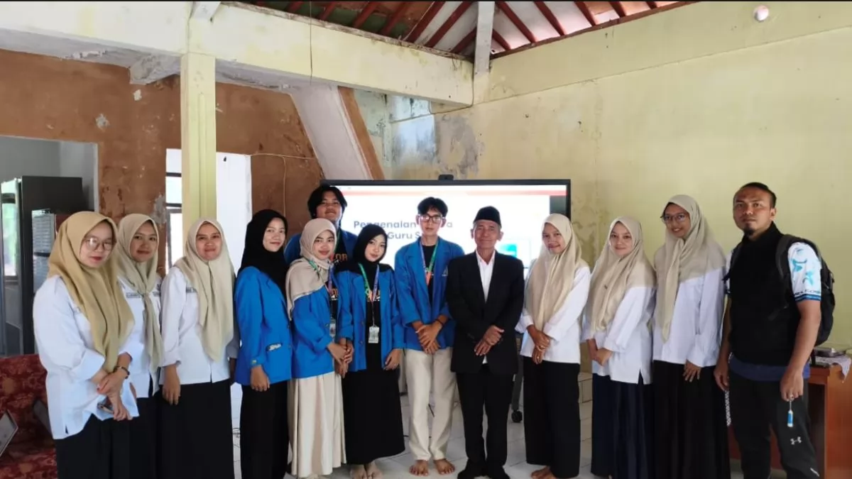 Tingkatkan Pemanfaatan Teknologi, Guru SDN Kramatjaya Ikuti Pelatihan Canva dan AI