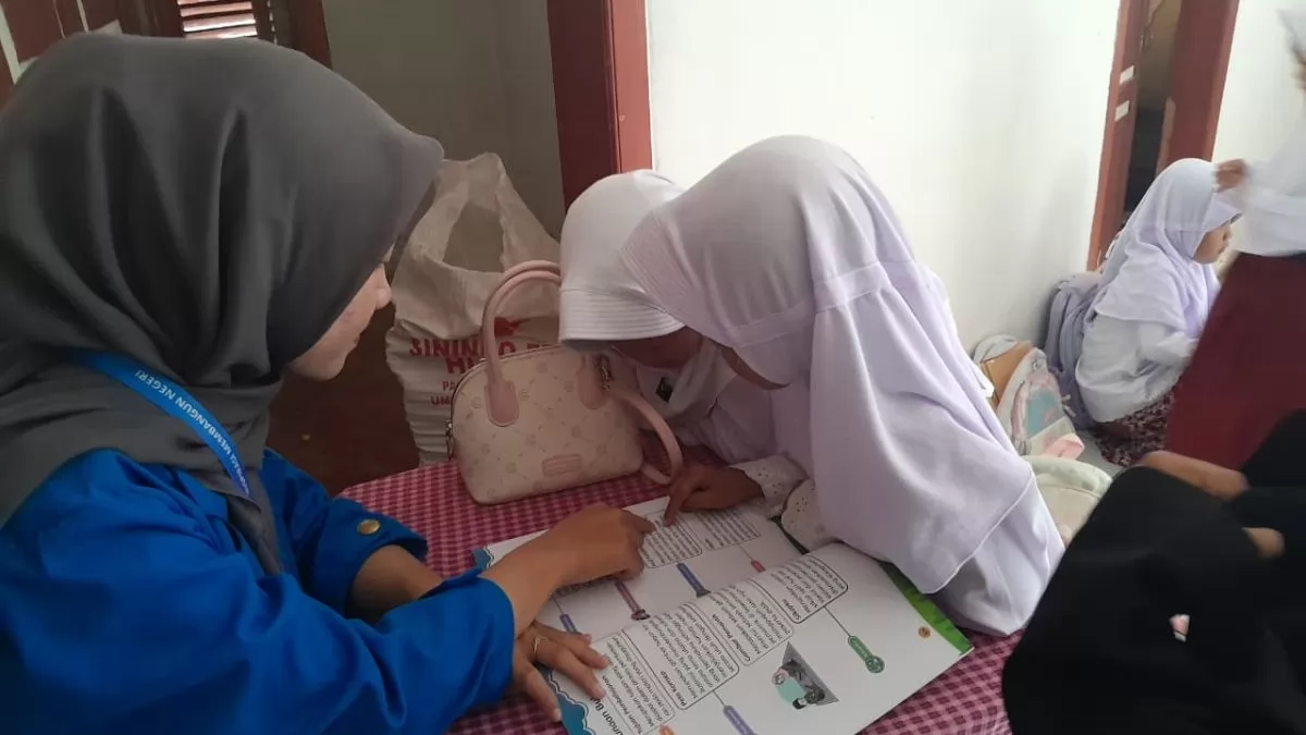 Perkuat Literasi dan Pembelajaran Interaktif, Tim BSI Explore 2026 Dampingi Siswa SDN Kramatjaya