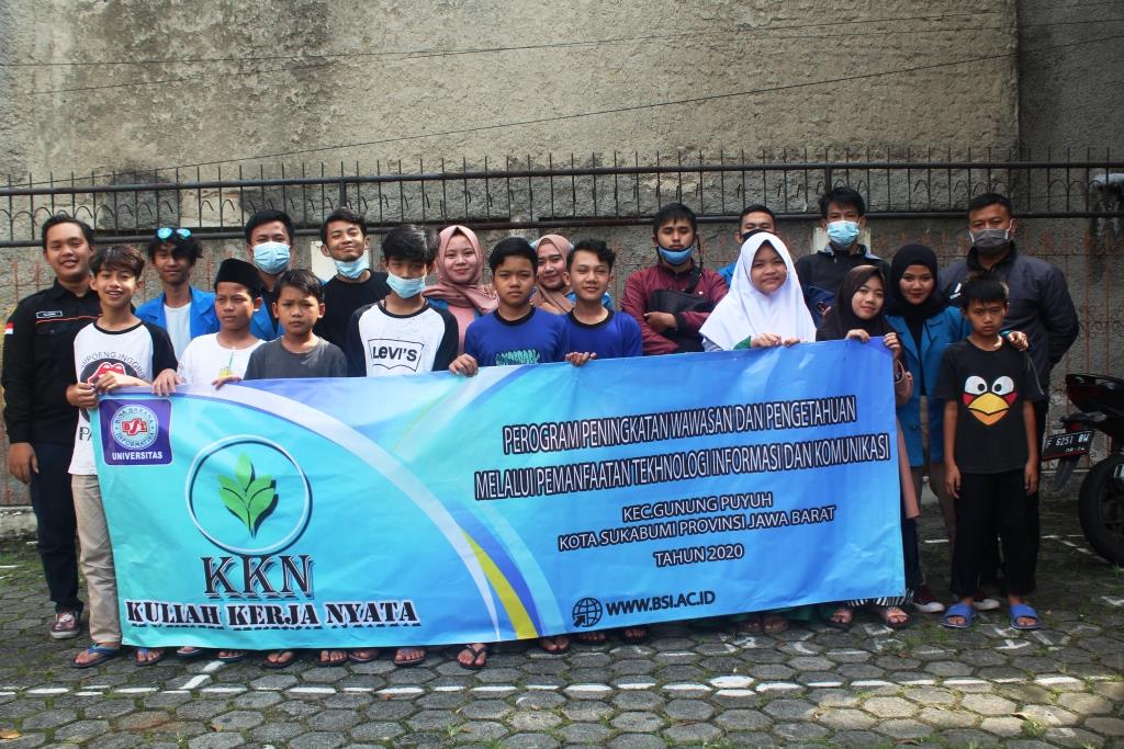 Mahasiswa UBSI Adakan penyuluhan pemanfaatan TIK pada Anak-Anak Panti Asuhan Muslimin Kota Sukabumi