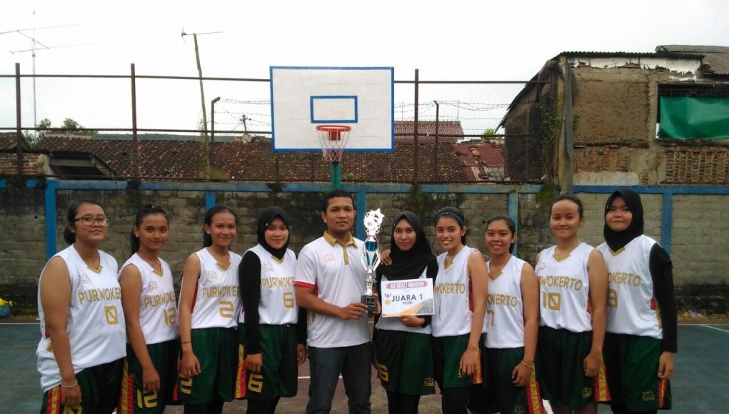 Juara Lagi! Tim Bola Basket BSI Kembali Menorehkan Prestasi