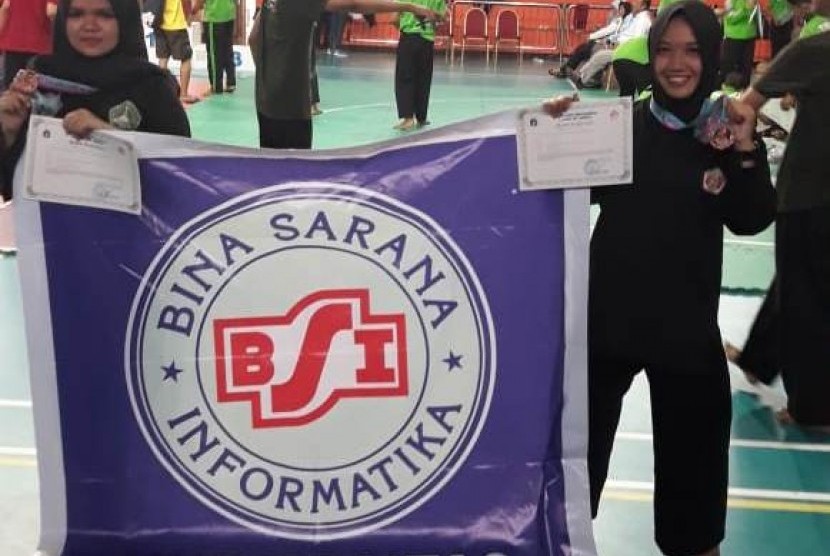 POM DKI Jakarta, Atlet Pencak Silat UBSI Raih Medali